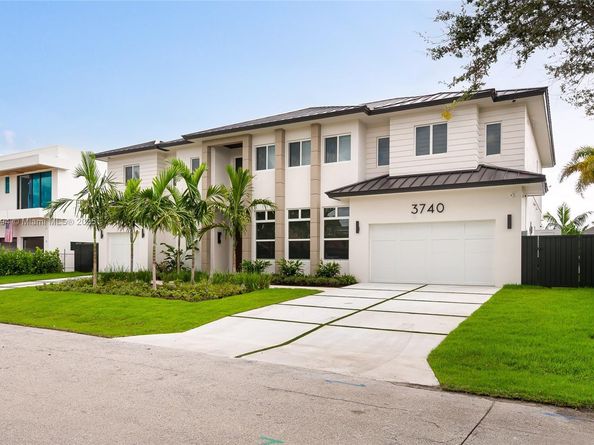 3740 NE 29th Ave, Lighthouse Point FL 33064