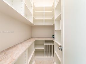 3740 NE 29th Ave, Lighthouse Point FL 33064