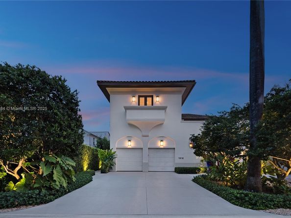 1818 W 23rd St, Miami Beach FL 33140