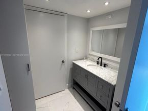 3411 Indian Creek Dr 402, Miami Beach FL 33140