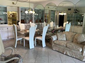 9720 S Hollybrook Lake Dr 101, Pembroke Pines FL 33025