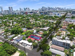 3421 NW 5th Ave, Miami FL 33127