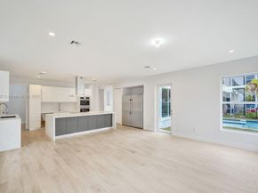 3527 Forest View Cir, Dania Beach FL 33312