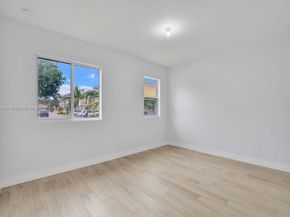 3527 Forest View Cir, Dania Beach FL 33312