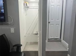2242 Polk St, Hollywood FL 33020