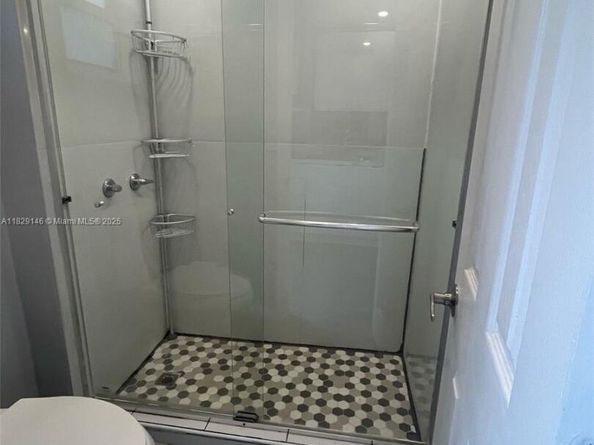 2242 Polk St, Hollywood FL 33020