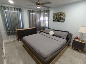2242 Polk St, Hollywood FL 33020
