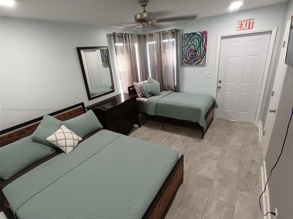 2242 Polk St, Hollywood FL 33020