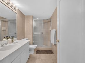 21205 Yacht Club Dr 2605, Aventura FL 33180