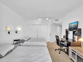 21205 Yacht Club Dr 2605, Aventura FL 33180