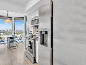 21205 Yacht Club Dr 2605, Aventura FL 33180