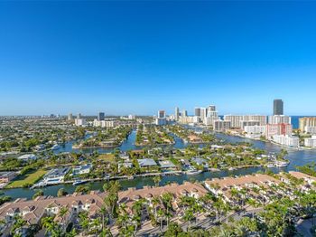 21205 Yacht Club Dr