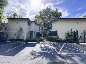 3054 Center St 3054, Miami FL 33133