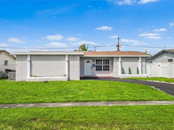 8531 NW 25th St