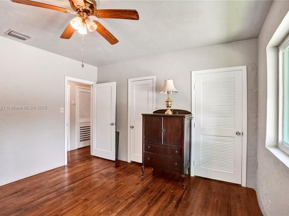 326 S 14th Ave, Hollywood FL 33020