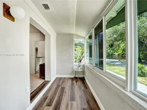 326 S 14th Ave, Hollywood FL 33020