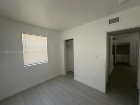 1754 NE 48th Ct, Pompano Beach FL 33064