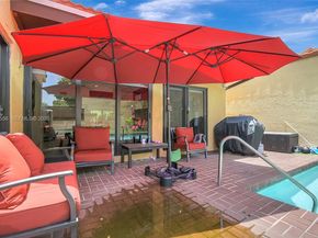 1057 NE 202nd Ln, Miami FL 33179