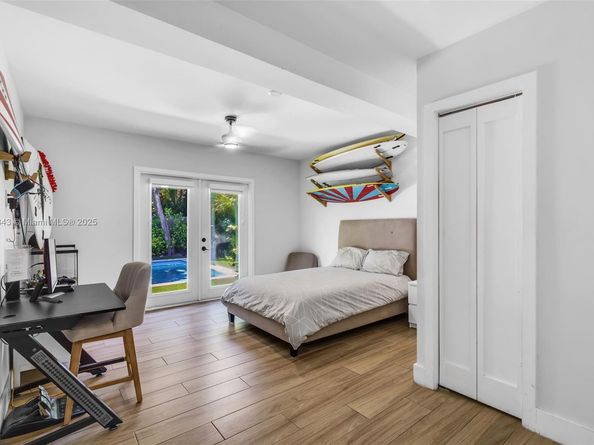 653 Glenridge Rd, Key Biscayne FL 33149