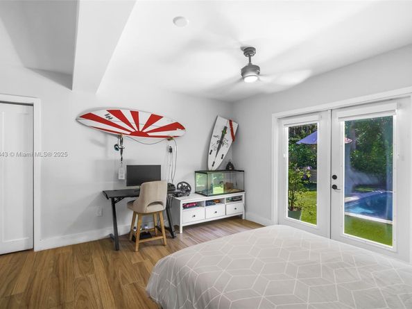 653 Glenridge Rd, Key Biscayne FL 33149