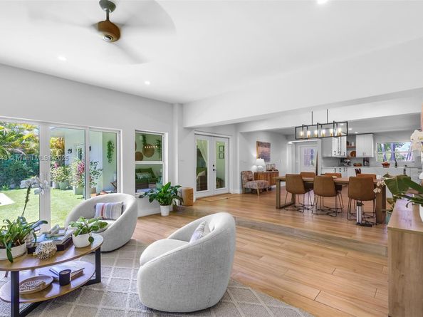 653 Glenridge Rd, Key Biscayne FL 33149