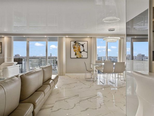2030 S Ocean Dr 1607, Hallandale Beach FL 33009