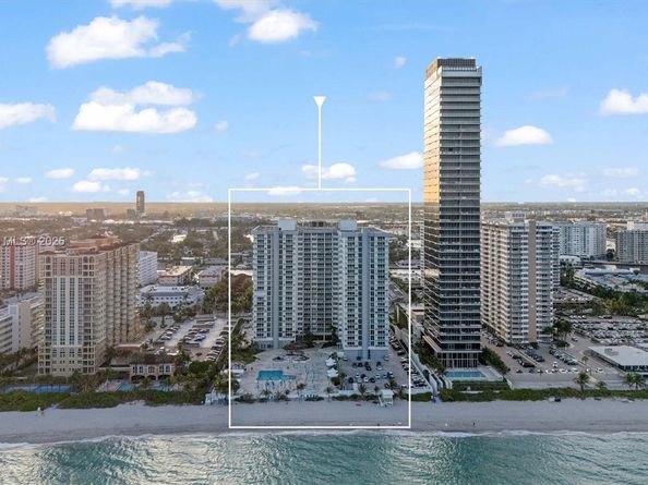 2030 S Ocean Dr 1607, Hallandale Beach FL 33009