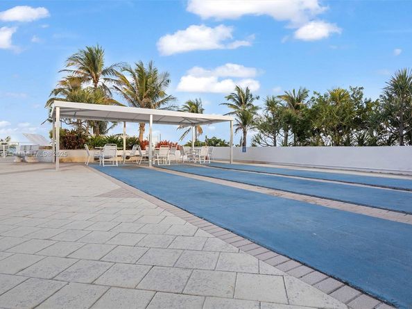 2030 S Ocean Dr 1607, Hallandale Beach FL 33009