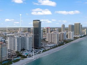 2030 S Ocean Dr 1607, Hallandale Beach FL 33009