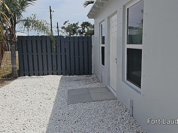 442 SW 22nd Ave, Fort Lauderdale FL 33312