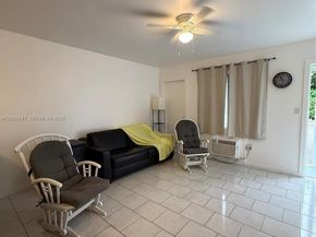 15610 NE 6th Ave 10D, Miami FL 33162