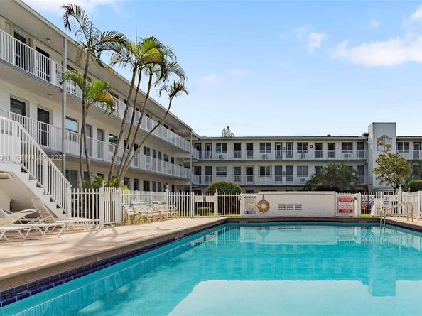 15610 NE 6th Ave 10D, Miami FL 33162