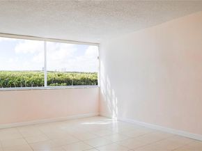 2841 NE 163rd St 902, North Miami Beach FL 33160
