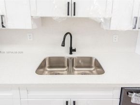 1750 NE 191st St 1001, Miami FL 33179