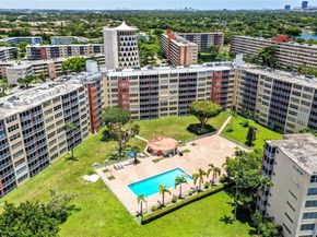 1750 NE 191st St 1001, Miami FL 33179