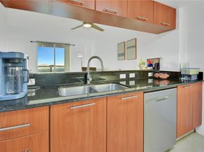 1800 N Bayshore Dr 2604, Miami FL 33132