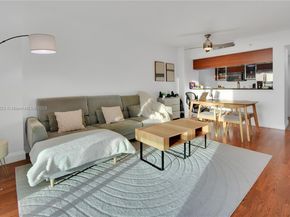 1800 N Bayshore Dr 2604, Miami FL 33132