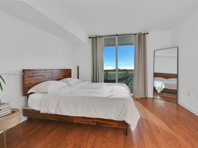 1800 N Bayshore Dr 2604, Miami FL 33132