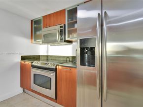 1800 N Bayshore Dr 2604, Miami FL 33132