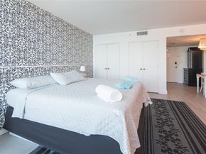 1100 West Ave 908, Miami Beach FL 33139