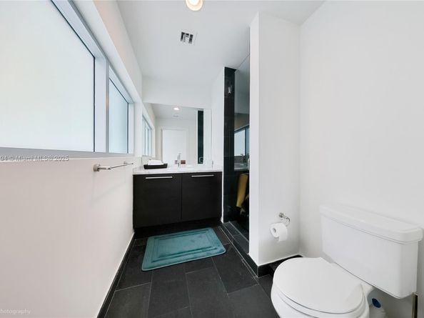 900 Biscayne Blvd 2602, Miami FL 33132