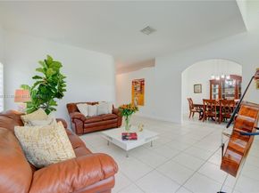 4310 Diamond Way, Weston FL 33331