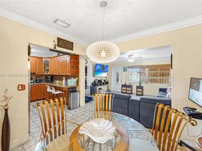 618 W 32nd St, Hialeah FL 33012