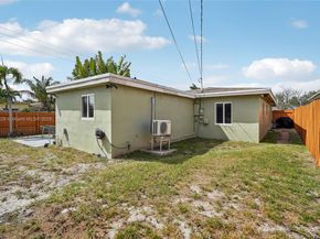 4580 NW 3rd Ave, Oakland Park FL 33309