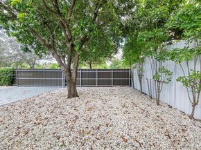 5291 SW 5th St, Miami FL 33134