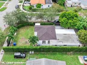 5291 SW 5th St, Miami FL 33134