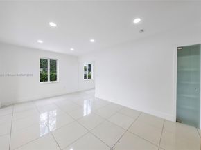 5291 SW 5th St, Miami FL 33134