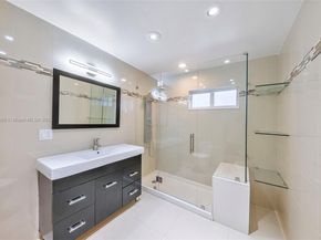 5291 SW 5th St, Miami FL 33134