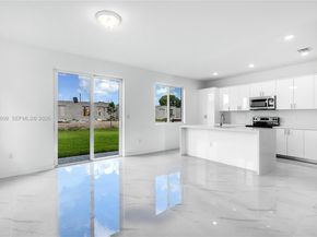 22445 SW 125th Ave 18A, Miami FL 33170