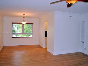 7620 SW 56th Ave 4, Miami FL 33143